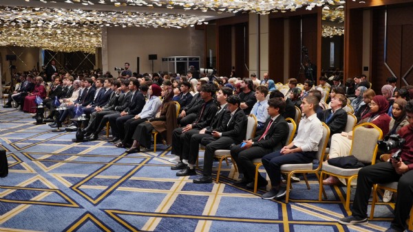 Prof. Dr. Erhan Afyoncu Bosphorus Diplomasi Forumu’nda Konuştu: “Nüfus Meselesini Toparlayamazsak 2100’de Anadolu’da Türk Diye Bir Şey Kalmayacak”